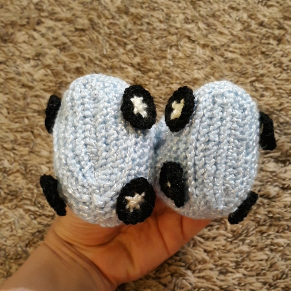 #546NWT Baby boy car booties. - Picture 5 of 6